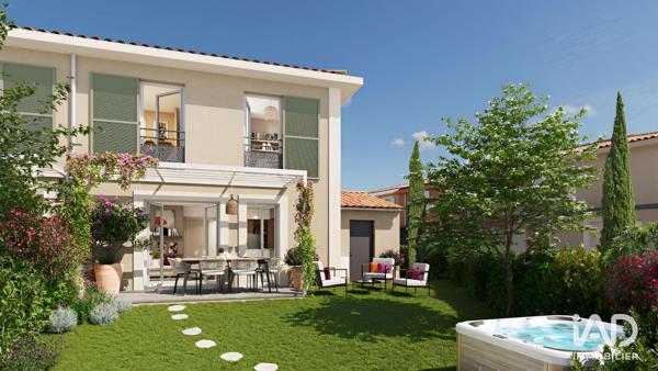 Maison à vendre 5 pièces 94 m² Cogolin