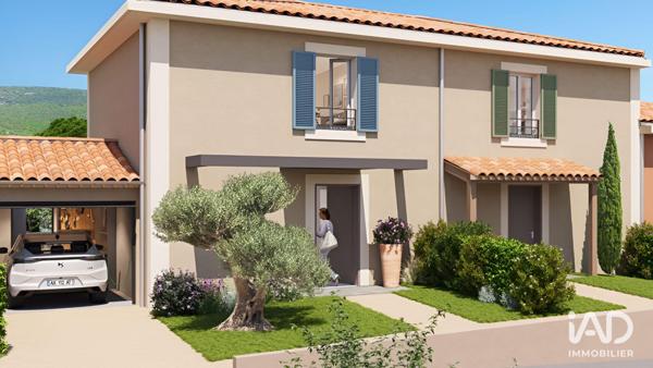 Maison à vendre 5 pièces 94 m² Cogolin