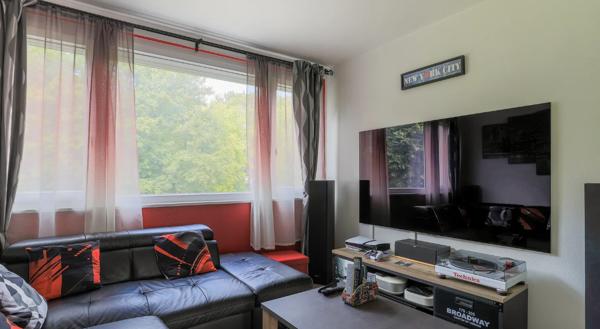 Appartement
         3 pièces
        - 73 m² 118 000 € *