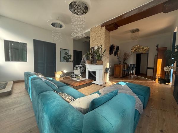 Centre ville Pau villa Les Tourelles 13 pièce(s) 395 m2