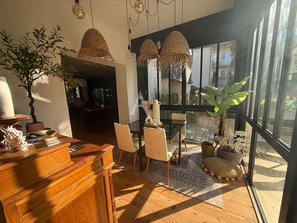 Centre ville Pau villa Les Tourelles 13 pièce(s) 395 m2