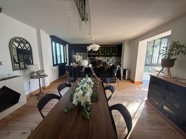 Centre ville Pau villa Les Tourelles 13 pièce(s) 395 m2