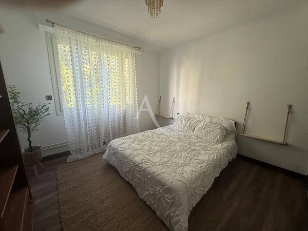 Centre ville Pau villa Les Tourelles 13 pièce(s) 395 m2