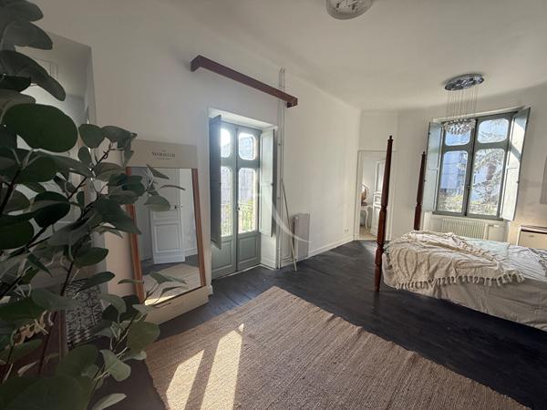 Centre ville Pau villa Les Tourelles 13 pièce(s) 395 m2