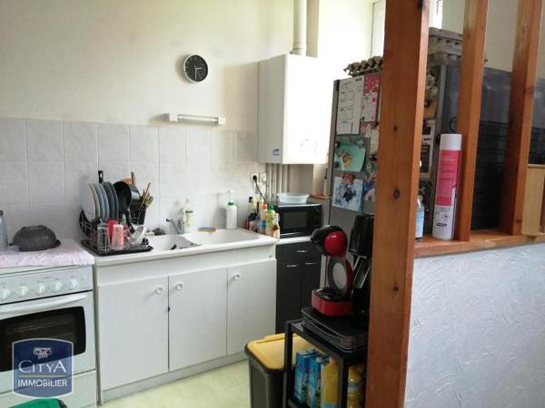 Appartement à louer 3 pièces 73.6m²