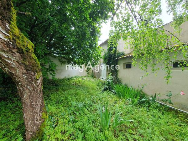 Maison à MAINXE-GONDEVILLE 16200, 16200 - 3 pièces 80m²
