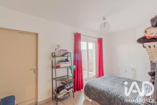 Location appartement 4 pièces 76 m² Lorris