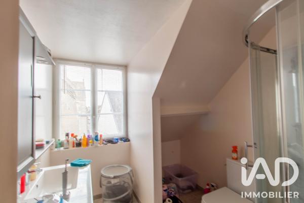 Location appartement 4 pièces 76 m² Lorris