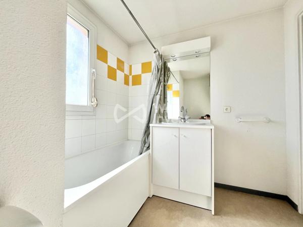 Appartement de type 1 en résidence étudiante.