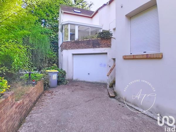 Location appartement 1 pièce 24 m² Gif-sur-Yvette