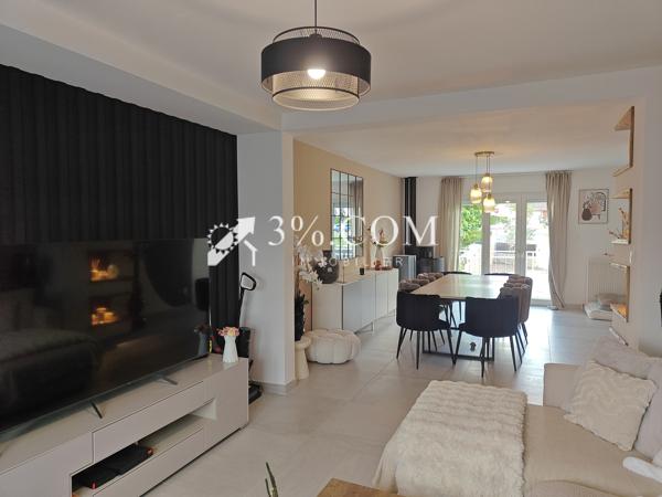 Maison
                                                                                                                                                                                                                                                                                                                        5 pièce(s)                                                                                                                                                                                                          3 chambre(s)                                                                                                                                                                                                          130  m²