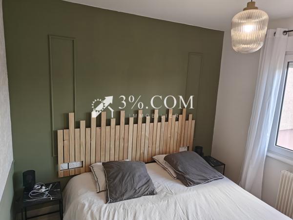 Maison
                                                                                                                                                                                                                                                                                                                        5 pièce(s)                                                                                                                                                                                                          3 chambre(s)                                                                                                                                                                                                          130  m²