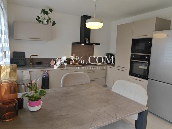 Maison
                                                                                                                                                                                                                                                                                                                        5 pièce(s)                                                                                                                                                                                                          3 chambre(s)                                                                                                                                                                                                          130  m²