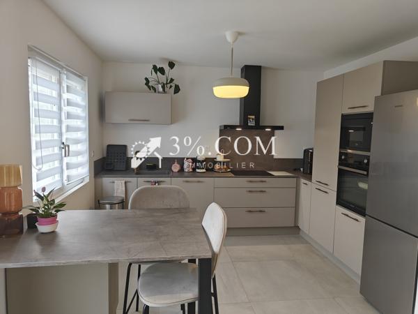 Maison
                                                                                                                                                                                                                                                                                                                        5 pièce(s)                                                                                                                                                                                                          3 chambre(s)                                                                                                                                                                                                          130  m²