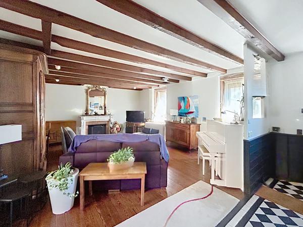 Rare ! Demeure de charme - 200 m² - Mâcon