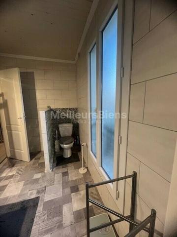 Pavilon individuel 105 M2 environ 3 chambres avec jardin.