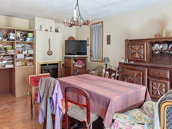 Fontenilles – Maison T4 de 89m² à rénover sur un terrain rare de 3132 m²