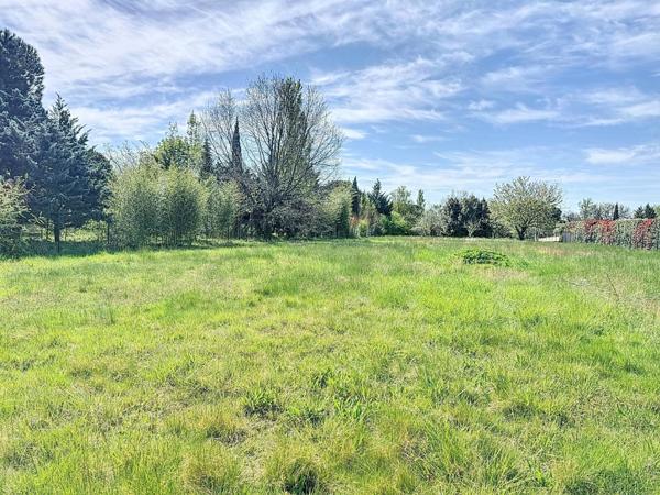 Fontenilles – Maison T4 de 89m² à rénover sur un terrain rare de 3132 m²
