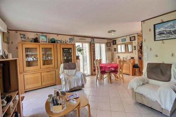 Maison Thiais proche centre-ville de 4 pièces 86.35 m2 carrez (106,58 m² au sol)