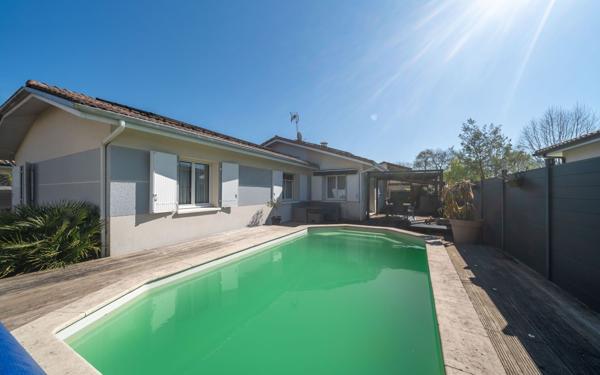 Maison à vendre    4 pièces •  Le Teich