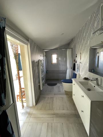 Civray – Renovated townhouse