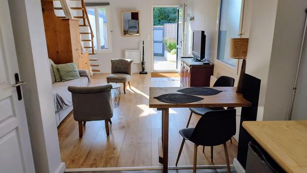 Maison Rochefort 1 pièce(s) 27.02 m2 meublée avec extérieur