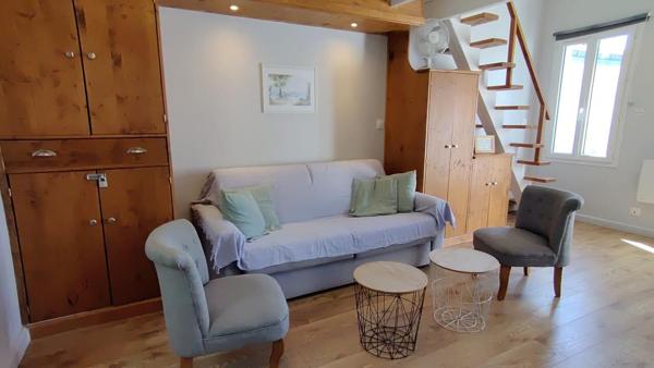 Maison Rochefort 1 pièce(s) 27.02 m2 meublée avec extérieur