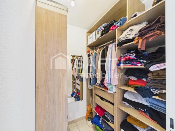 Mérignac Capeyron – Maison de ville avec jardin, terrasse, garage et carport