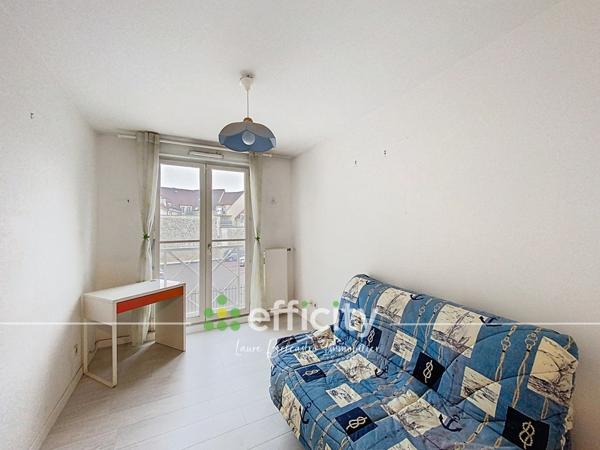 Appartement
         3 pièces
        - 58 m² Exclusivité 199 000 € *