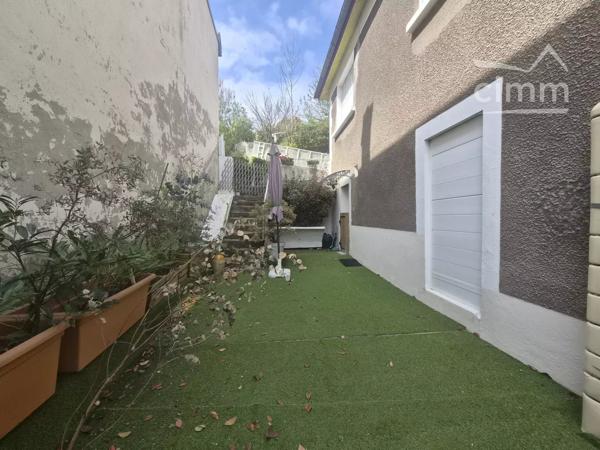 🏡 Superbe Maison Traditionnelle Rénovée (129 m²) avec Vaste Jardin – Idéalement Située