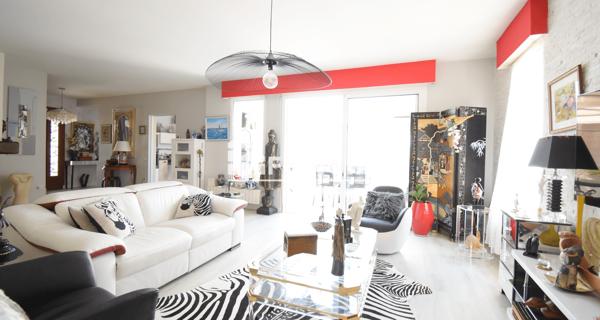 À vendre Maison 6 pièces 175 m² - Périgny 17180