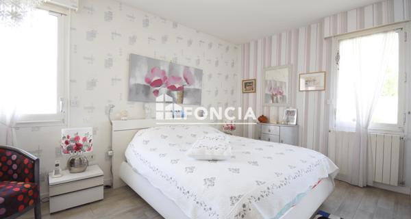 À vendre Maison 6 pièces 175 m² - Périgny 17180