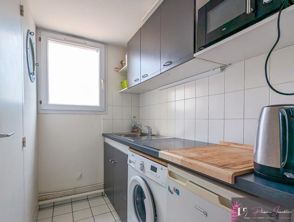 SOUS OFFRE ! LA ROCHELLE - LES MINIMES APPARTEMENT PROCHE MER IDÉAL INVESTISSEMENT  La rochelle