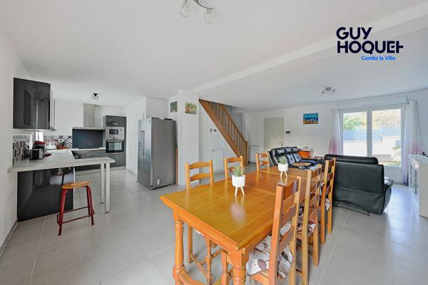 Vente d'une maison 4 chambres à COMBS LA VILLE