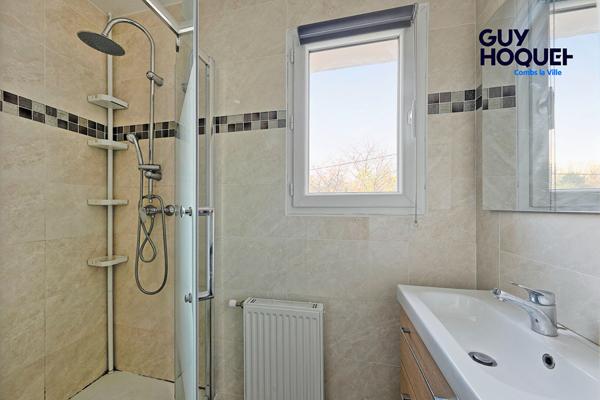 Vente d'une maison 4 chambres à COMBS LA VILLE