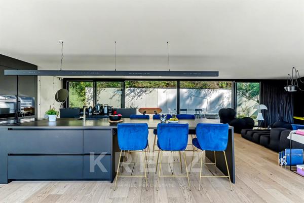 Villa d’architecte d’exception sur les coteaux toulousains