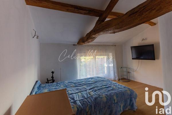 Maison 8 pièces de 180 m² à Essarts en Bocage (85140)