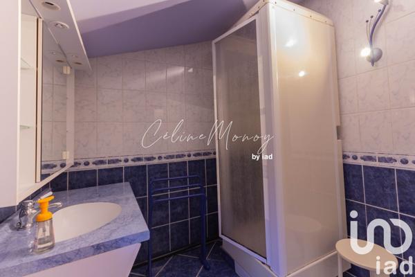 Maison 8 pièces de 180 m² à Essarts en Bocage (85140)