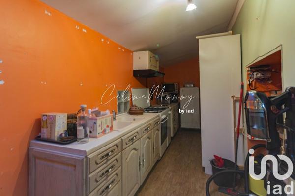 Maison 8 pièces de 180 m² à Essarts en Bocage (85140)