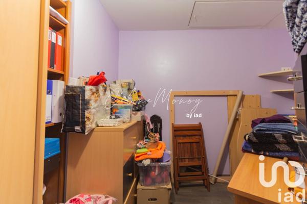 Maison 8 pièces de 180 m² à Essarts en Bocage (85140)