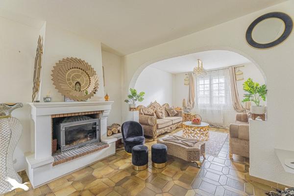 Maison à vendre |  Saunay |  7 pièces | 141 m²