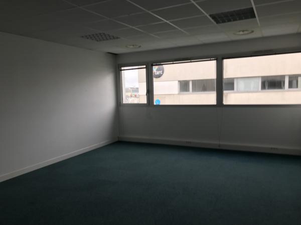 Bureaux à louer à Montoir de Bretagne centre d affaires proche Airbus