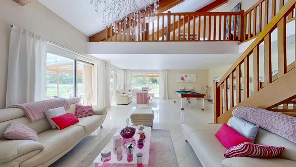 Vente Propriété 12 pièces 450 m2 à Pontault-Combault