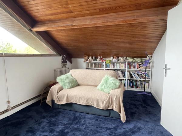 Maison d’architecte dans  un domaine privé aux portes de Saint-Germain-en-Laye