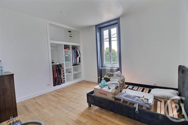 Maison à vendre  8 pièces - 212,64 m2 BINAS - 41