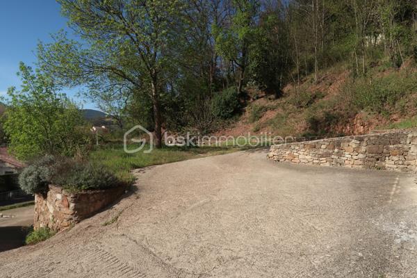 Immeuble mixte de 166 m²