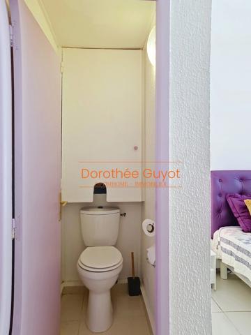 SAINT-FRANÇOIS (971) – MARINA – APPARTEMENT REZ-DE-JARDIN – VENDU MEUBLÉ
