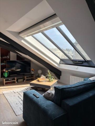 APPARTEMENT T3 MEUBLE AVEC VUE SUR LA MAYENNE Laval