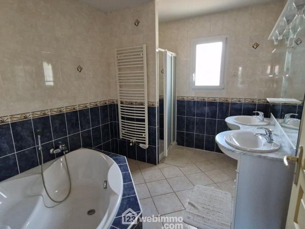 Maison 101.9 m² à La Roche-sur-Yon 85000