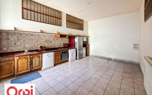 Appartement à vendre    4 pièces • 172,88 m2 Béziers